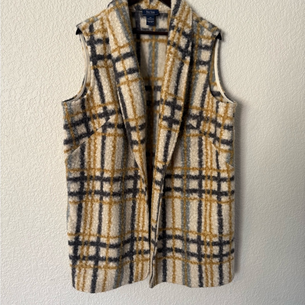 New‎ York Plaid Sleeveless Vest